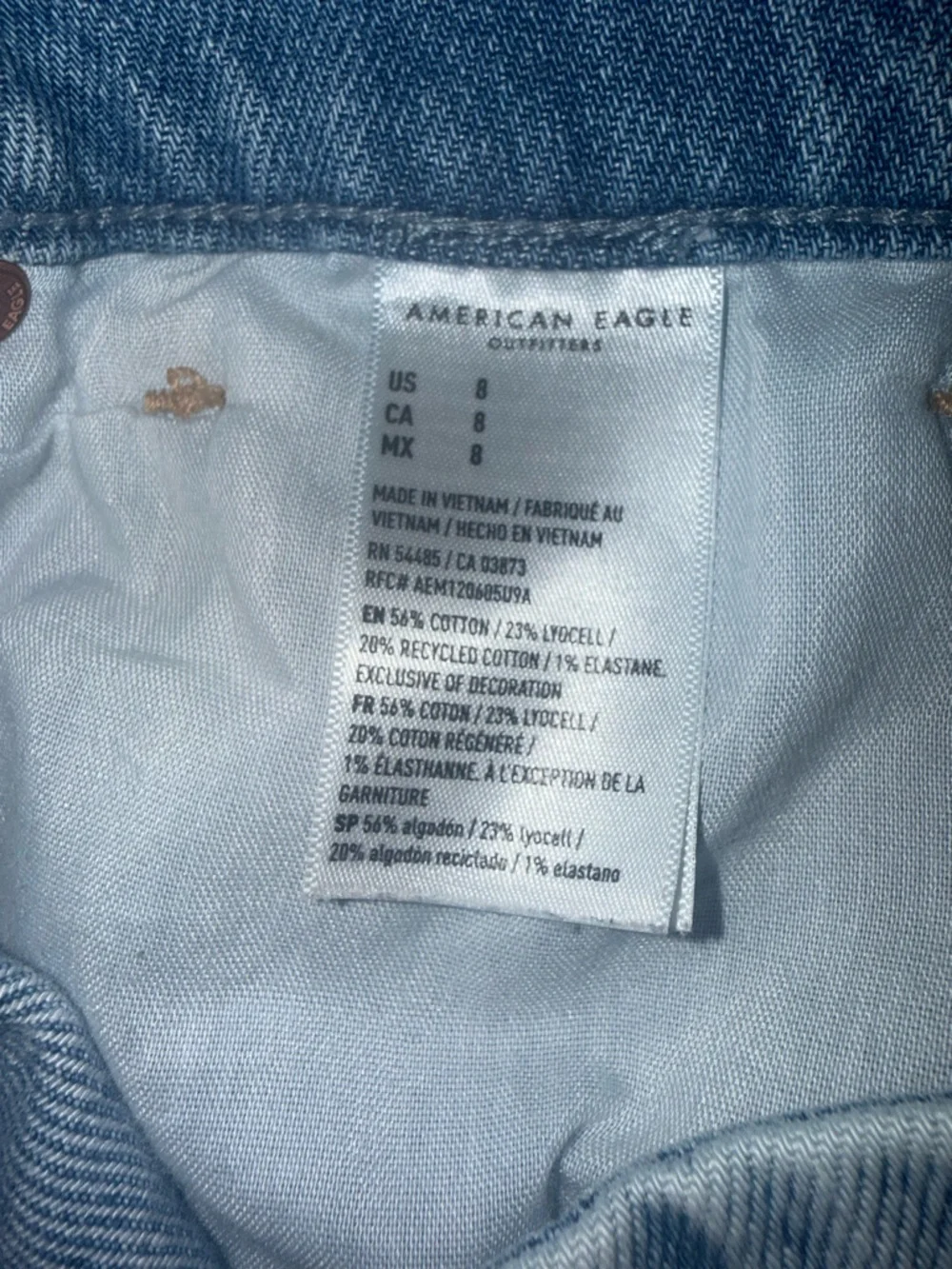 American Eagle Distressed Denim Shorts Size 8 | High Rise Cutoff Jean Shorts - Picture 6 of 6